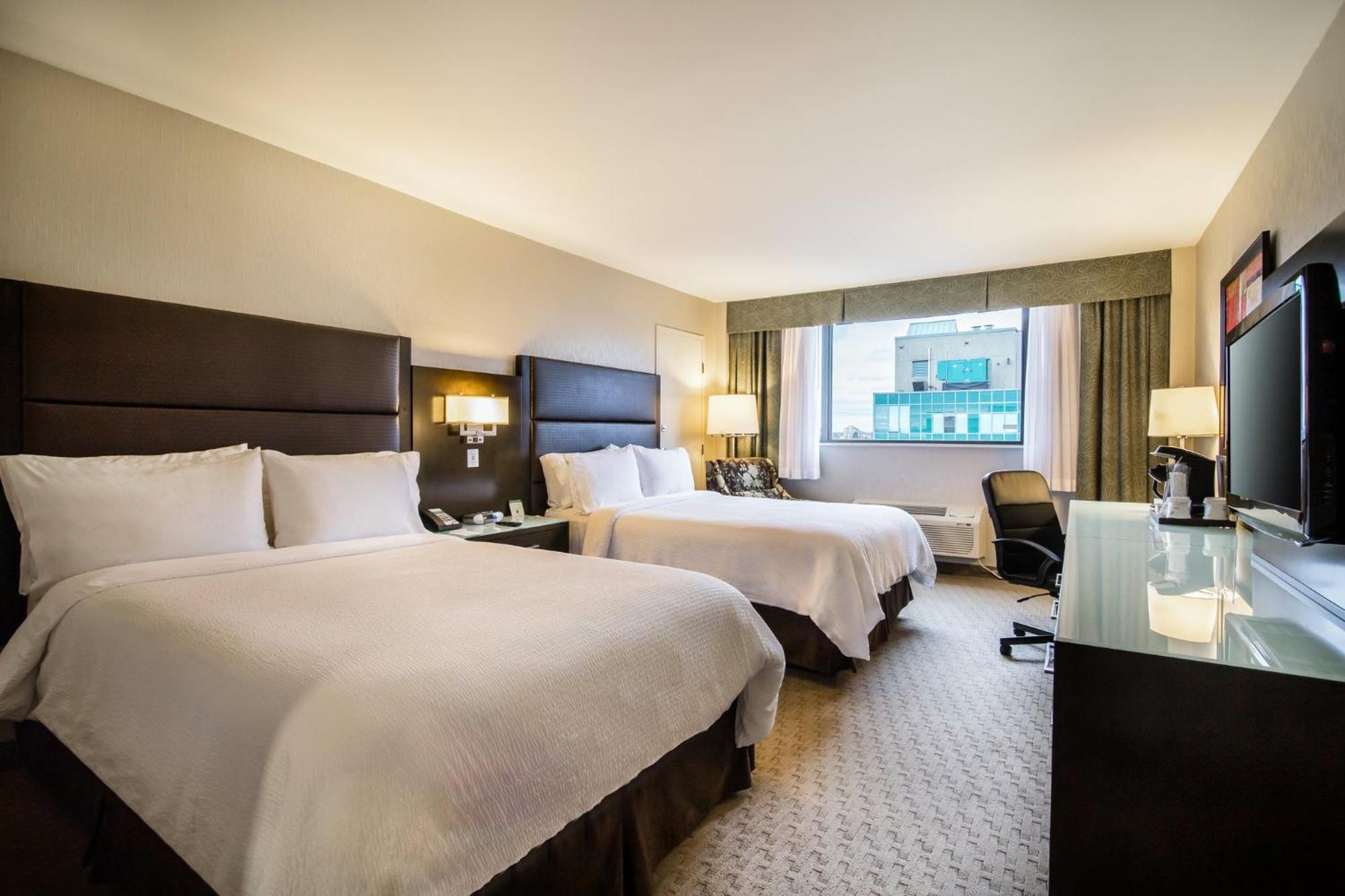 Holiday Inn Vancouver-Centre Broadway By Ihg Dış mekan fotoğraf