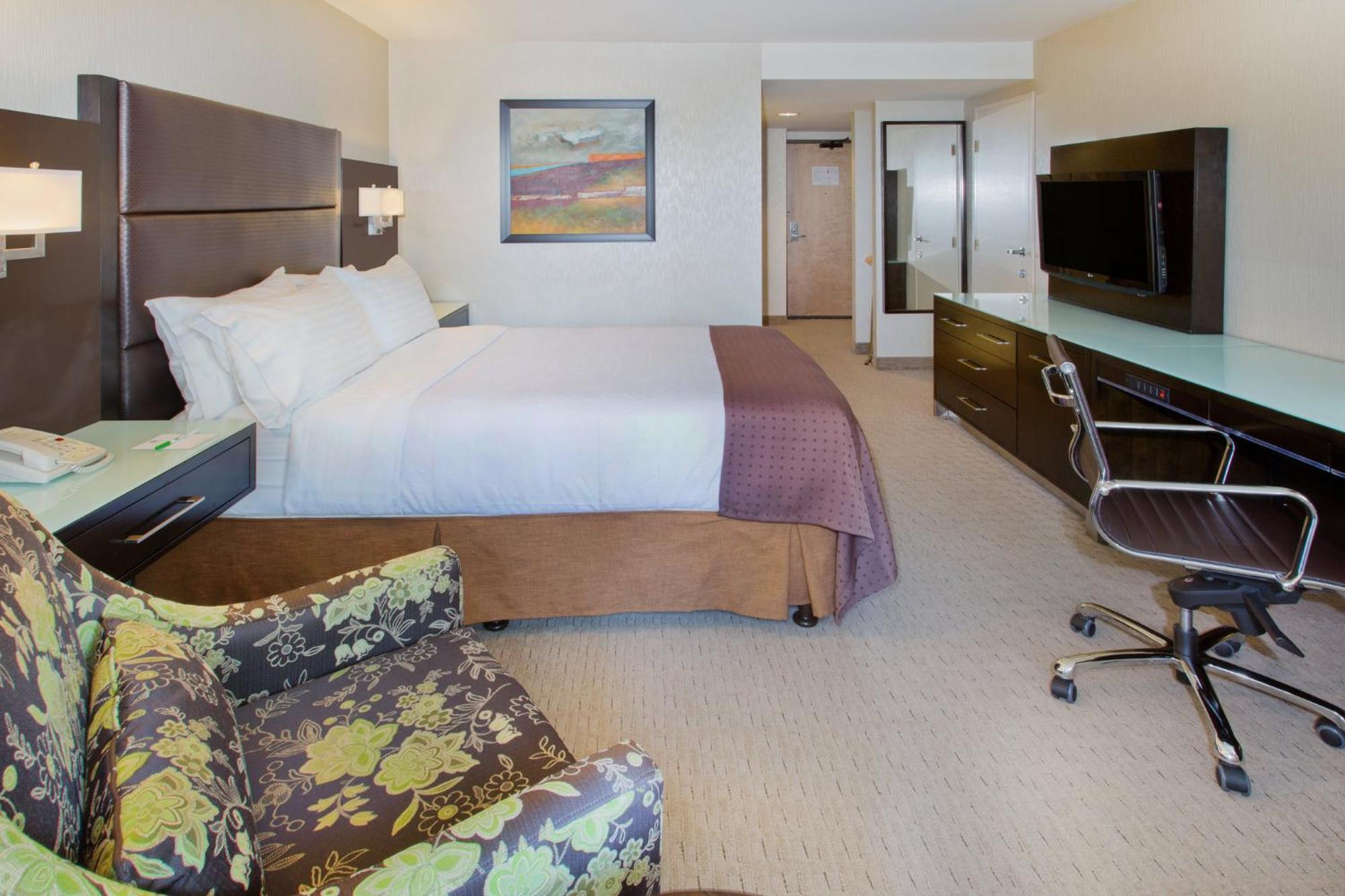 Holiday Inn Vancouver-Centre Broadway By Ihg Dış mekan fotoğraf