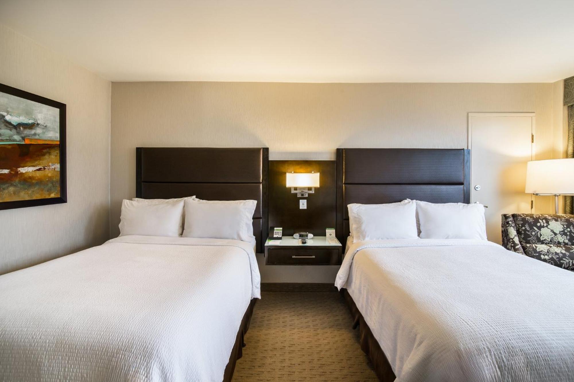 Holiday Inn Vancouver-Centre Broadway By Ihg Dış mekan fotoğraf